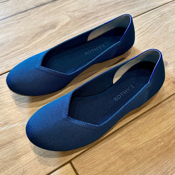 Deep Ocean Rothy’s Flats - Picture 2 of 7